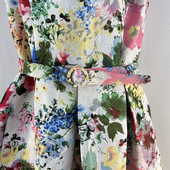 Danny and Nicole Sleeveless Floral Circle Midi Dress - Picture 3 of 11